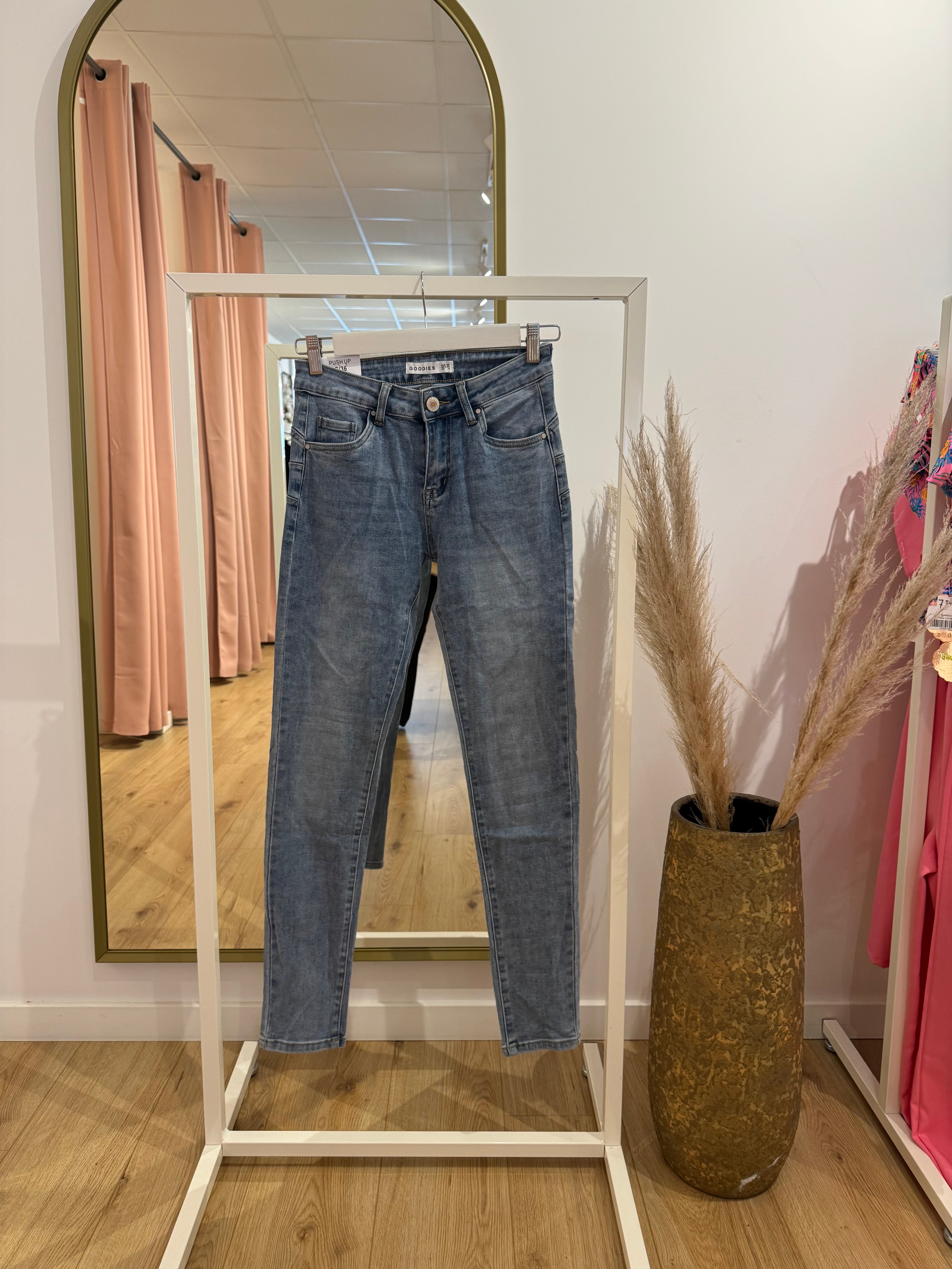 Goodies push up 0222