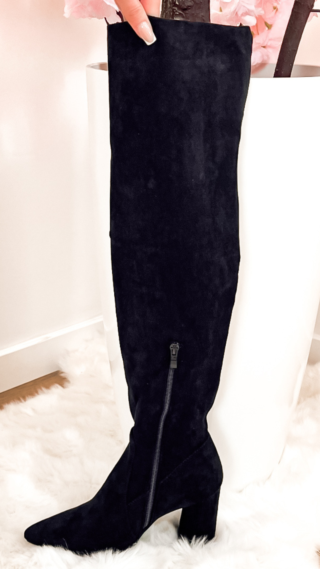 Miss D Laars Salina zwart