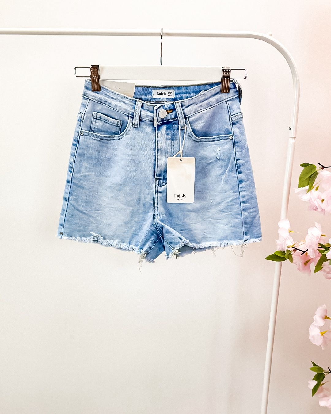 Short Lajoly